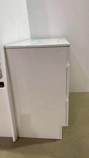 Free-standing White Bathroom Vanity with Ceramic Top Integrated Basin - B6001F-90L